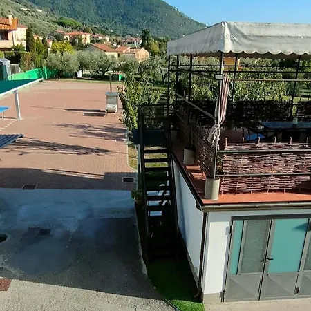 アパート La Tenuta Di Eva ピサ